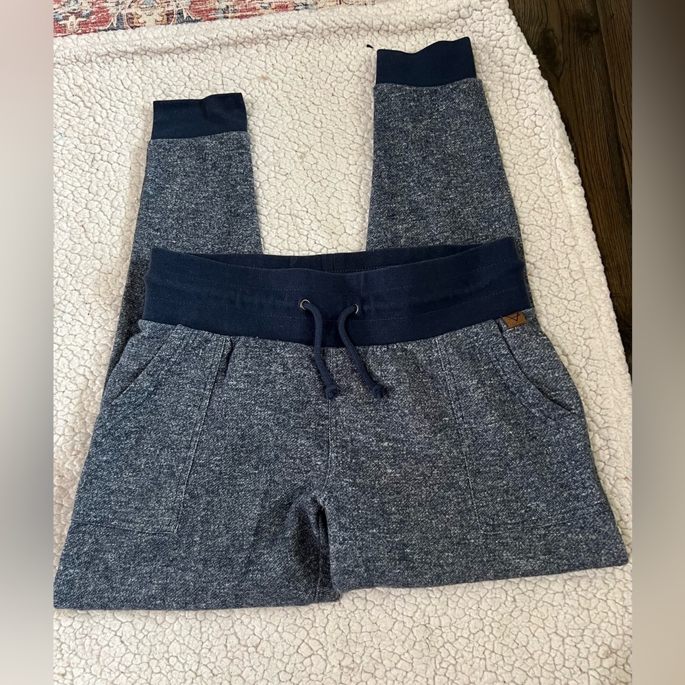 Life integrity earth joggers